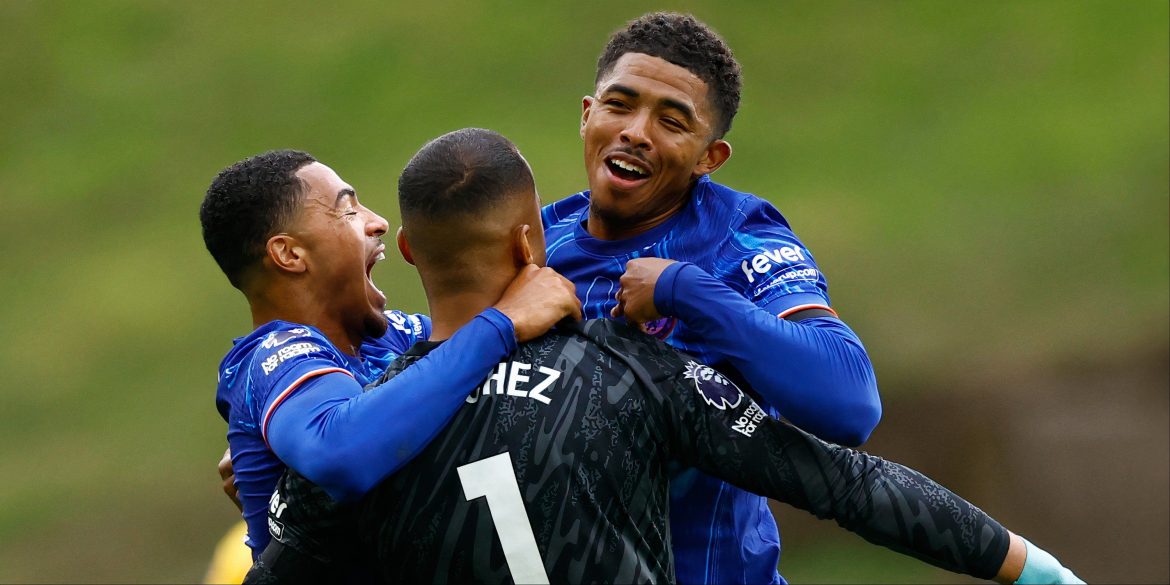 Fewer touches than Sanchez: Chelsea must bench 4/10 star after Palace