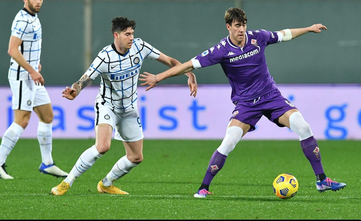 Newcastle lodge January bid for Vlahovic