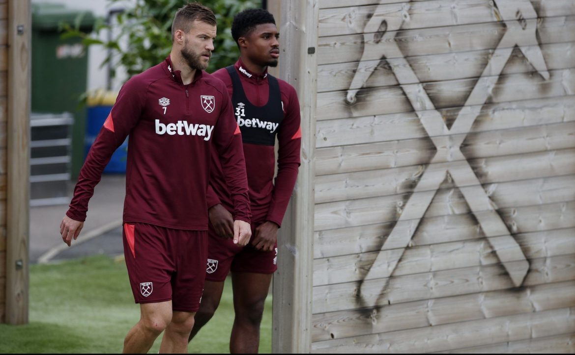West Ham will listen to offers for 32 y/o