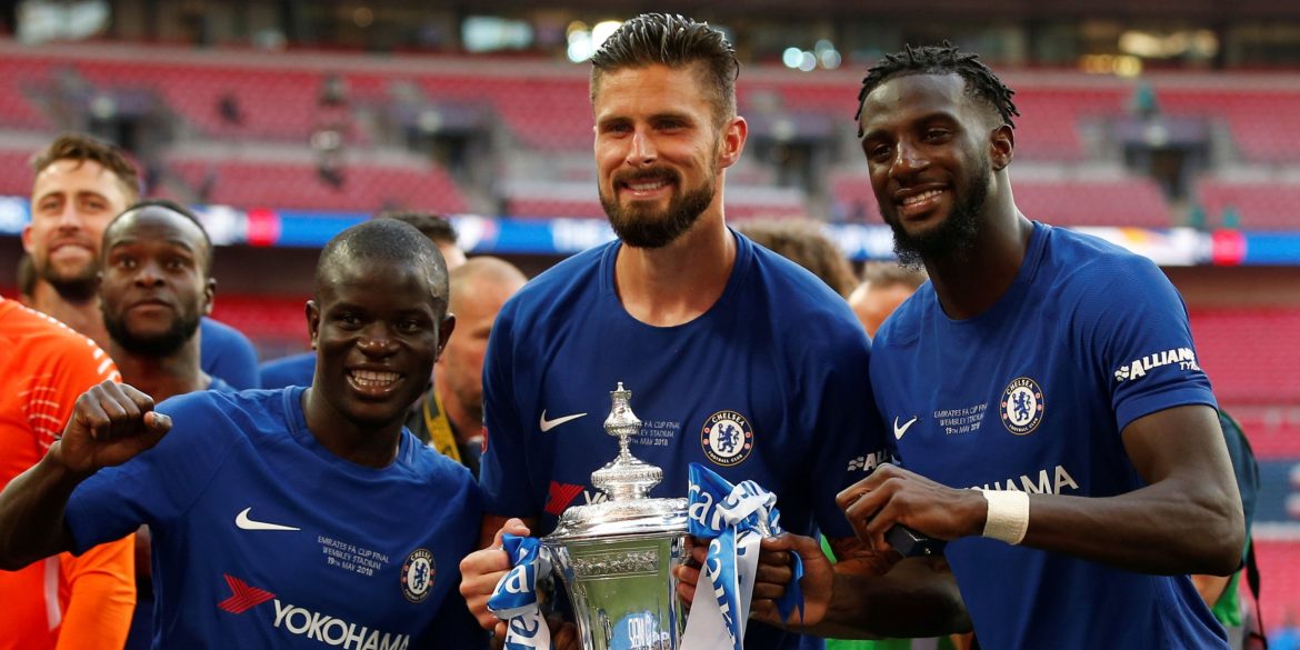 Boehly lining up summer Chelsea swoop for a "younger Kante"